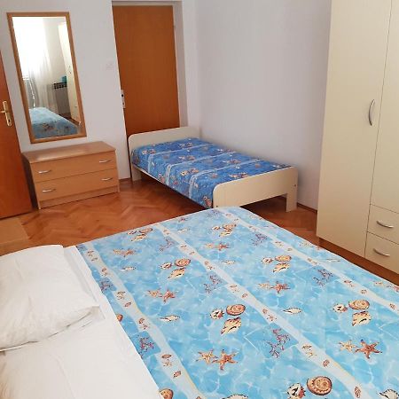 Maki & Suzi Hotel Porec Exterior photo