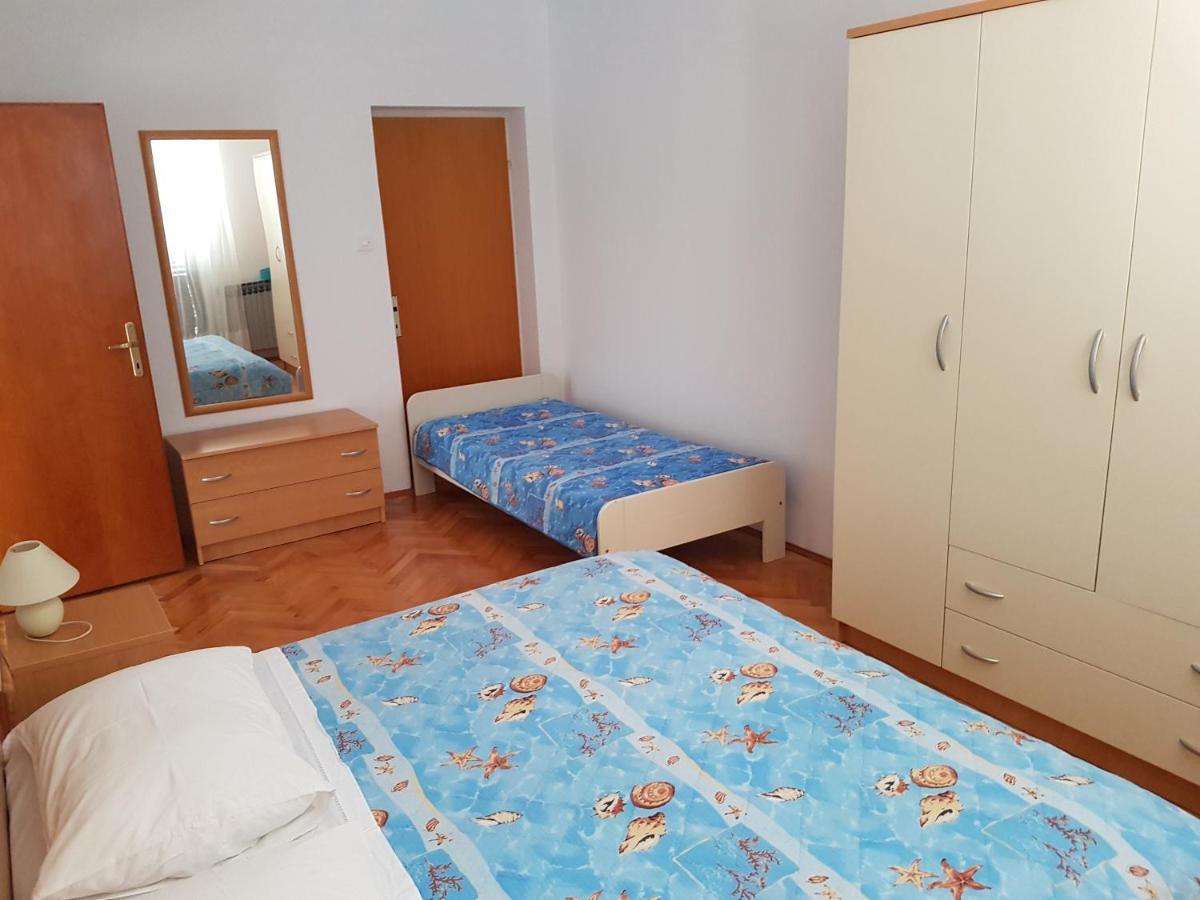 Maki & Suzi Hotel Porec Exterior photo